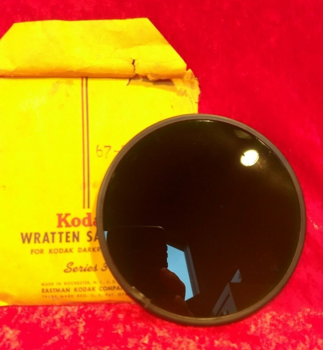 Vintage KODAK Wratten Safelight Series 3 Darkroom 5 1/2