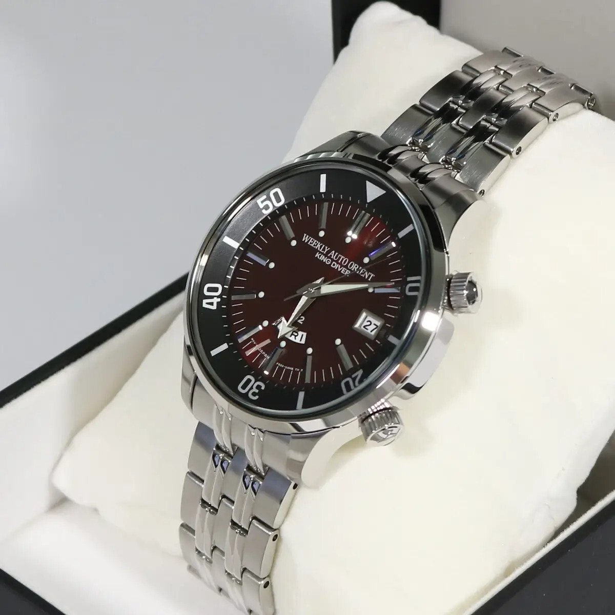 Pre-owned Orient Weekly Auto King Diver Day Date Ra-aa0d02r Red Dial Made In Japan