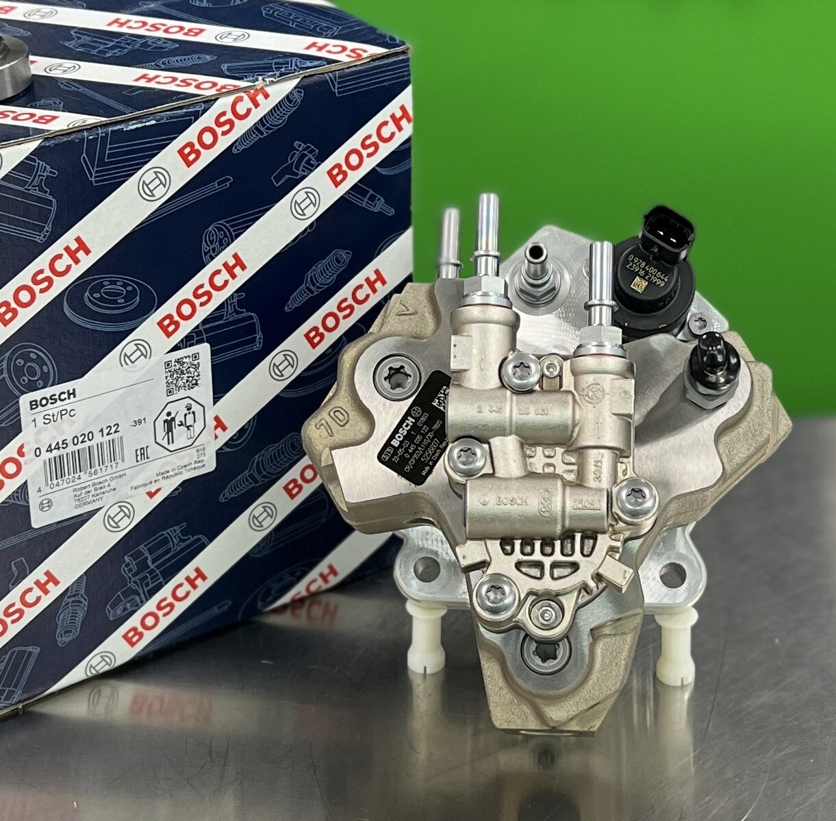 ゆゆ 4989266 | Komatsu Fuel Pump for Cummins 4.5L-6.7L Engine