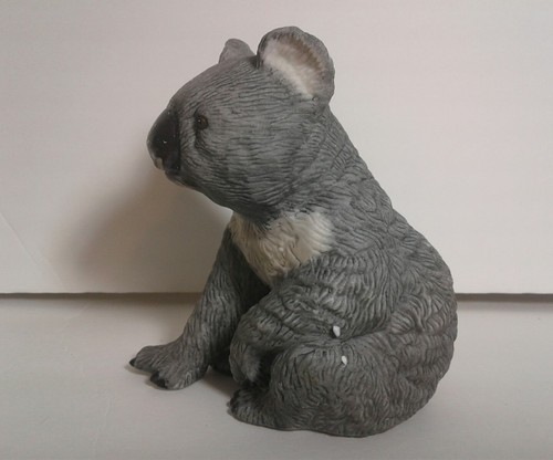 Royal Heritage – Porcelain Australian Koala Bear Figurine with Certificate