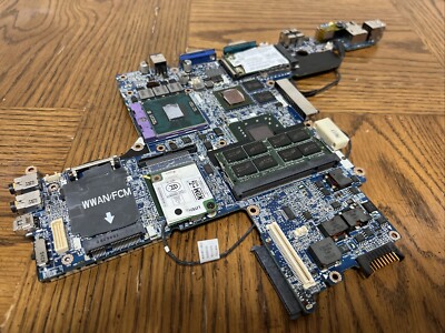 Dell Latitude D620 Motherboard Centrino 2.2Ghz 4Gb Ramm Wifi+modem