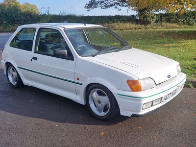 Ford Fiesta rs turbo White 1991