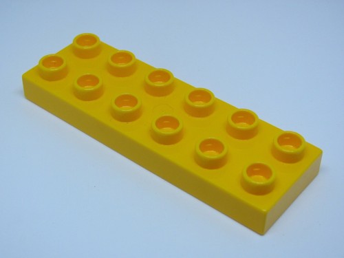 lego duplo plate