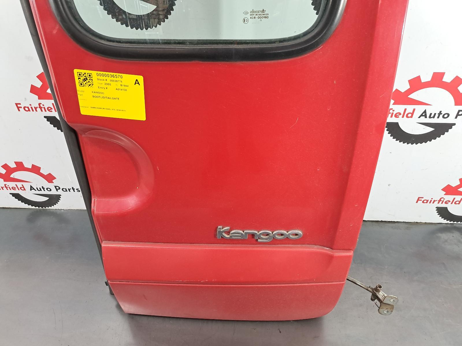 RENAULT KANGOO X76 08/2004-09/2010 BARN DOOR RIGHT RED - thumbnail 2