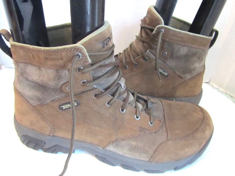 teva work boots
