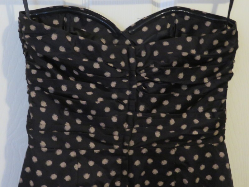 New Women's H&M Black Strapless Tube Dress Beige Polka Dots Ruched Bust  Size 8 | eBay