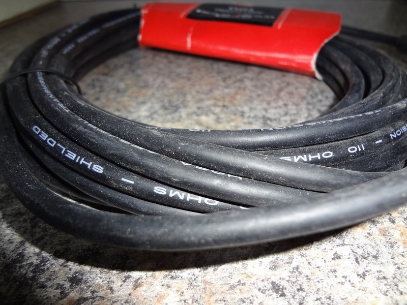 HOSA TECHNOLOGY DMX512 DATA CABLE DMX-525 5 PIN FEMALE XLR X 5 PIN MALE XLR NEW