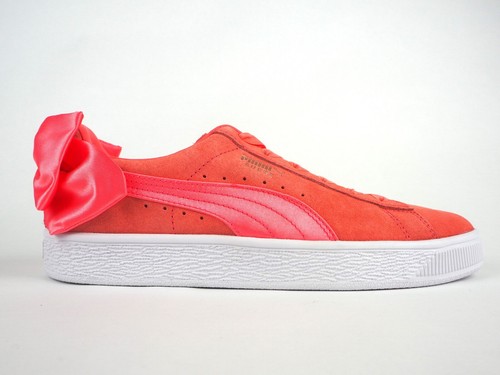 puma suede bow trainers in pink