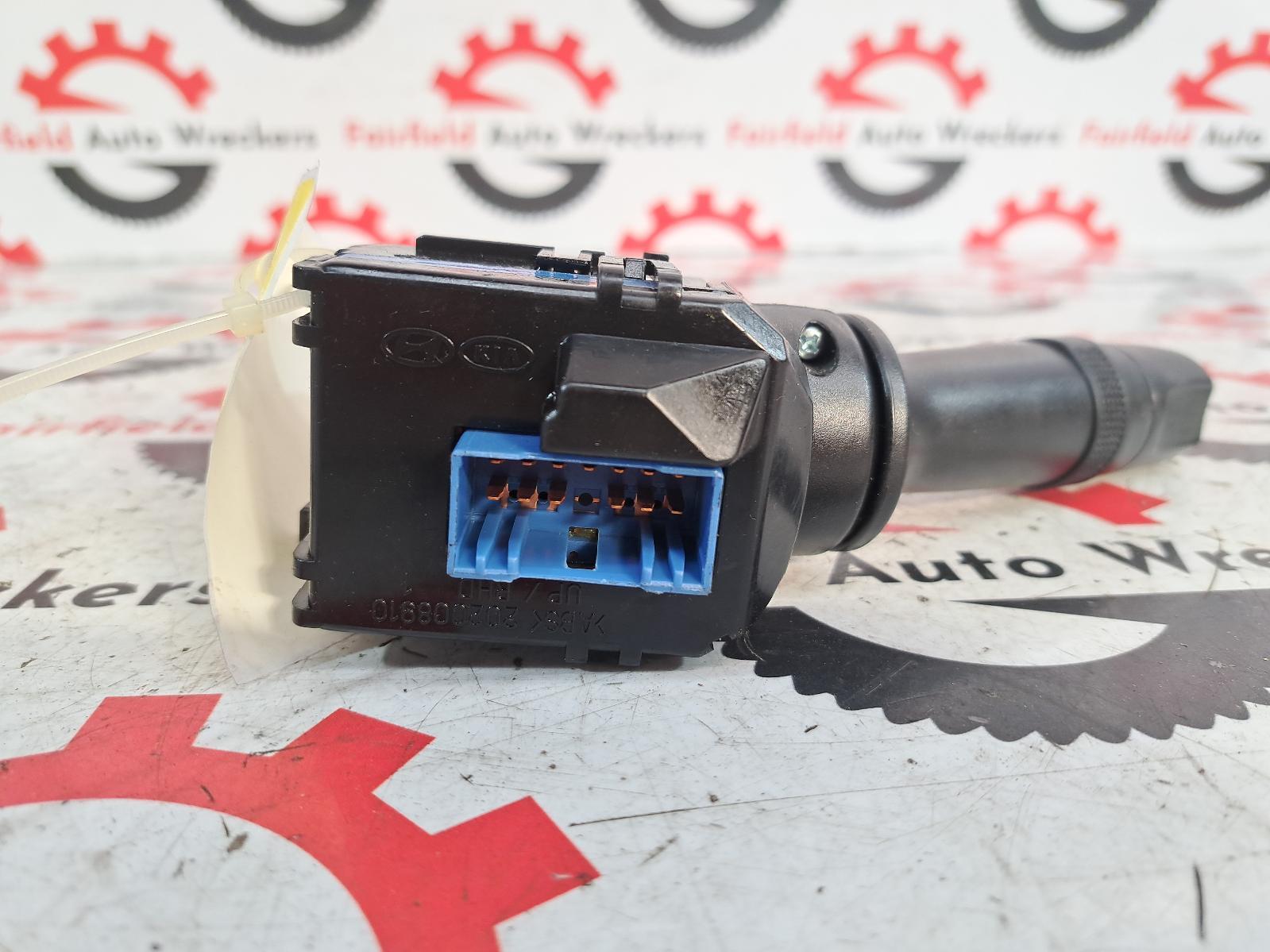 2013 Hyundai I20 PB 03/2012-12/2015 COMBINATION WIPER SWITCH image 3