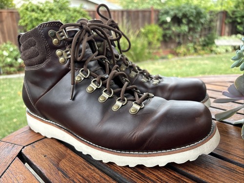 UGG CUPULIN ワークブーツ 裏ボア Vibramソール 27cm UGG CUPULIN ワークブーツ 裏ボア Vibramソール 27cm - 靴卸売り