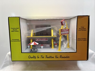 M.T.H. Rail King Trains Original McDonalds Fast Food Restaurant Building 30-9034