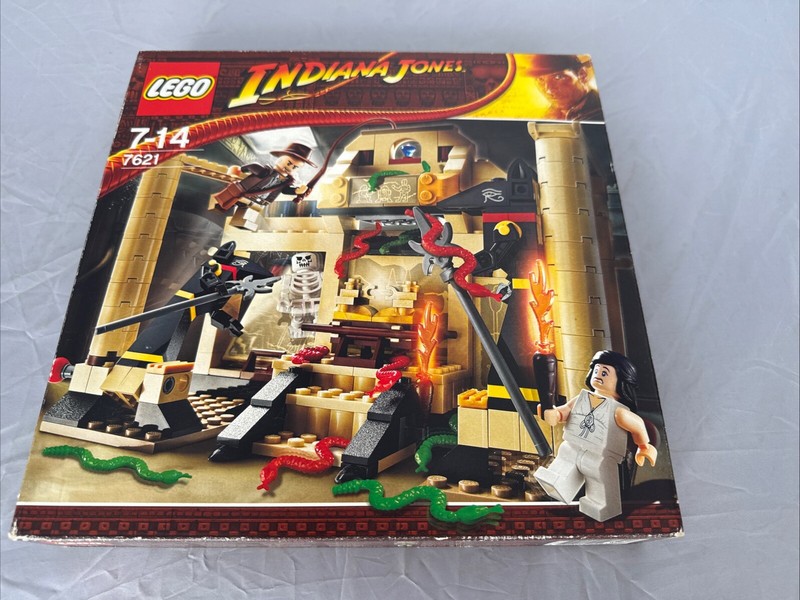 Lego Indiana Jones: Indiana Jones And The Lost Tomb (7621)