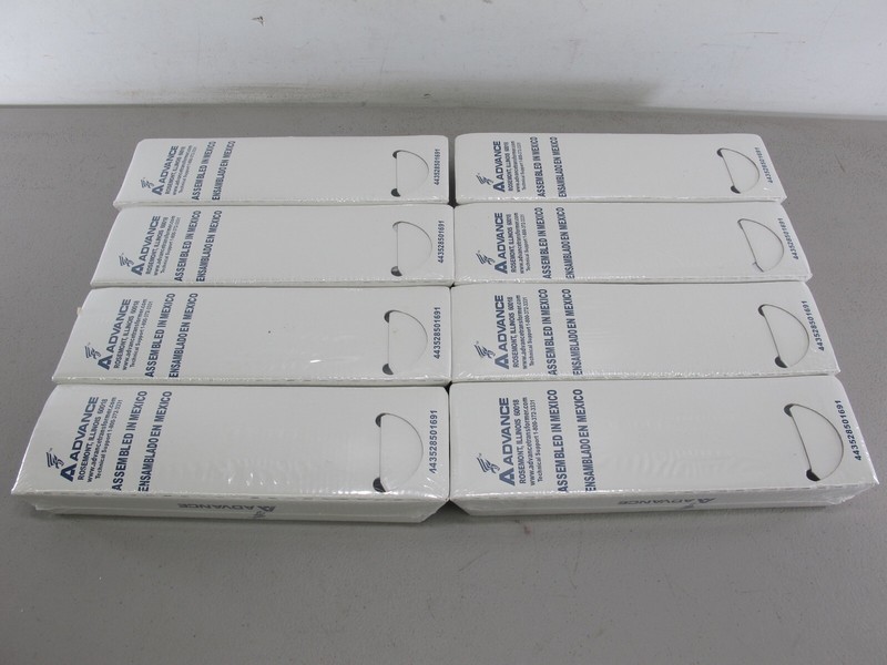 Advance ICN-2P32-SC Electronic Fluorescent Ballast 32W T8 120/277V Lot of 8