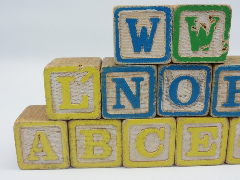 Playskool 226 Letter Wood Blocks Vintage 1978 20 Total Letters Numbers