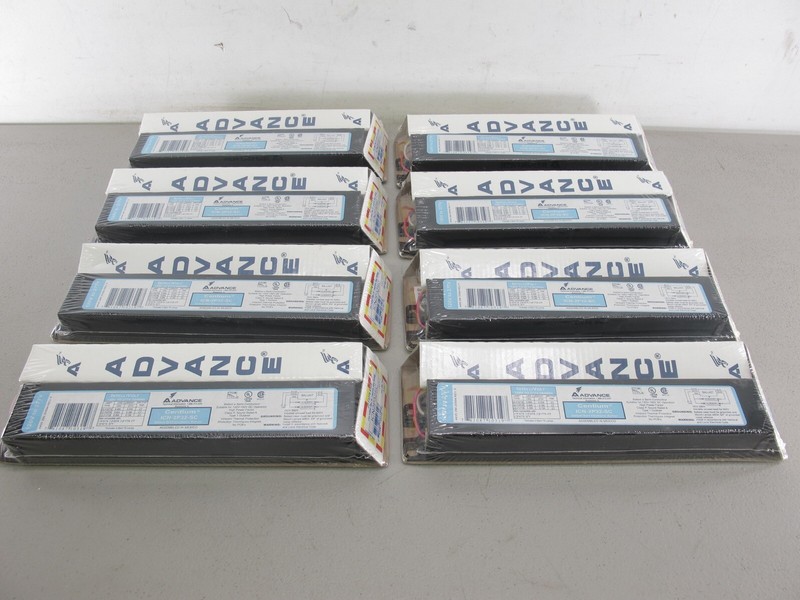 Advance ICN-2P32-SC Electronic Fluorescent Ballast 32W T8 120/277V Lot of 8