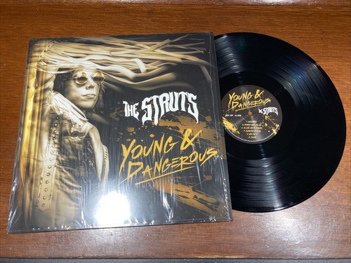 The Struts ストラッツ Young & Dangerous Amazon.com: Young&Dangerous: CDs & Vinyl