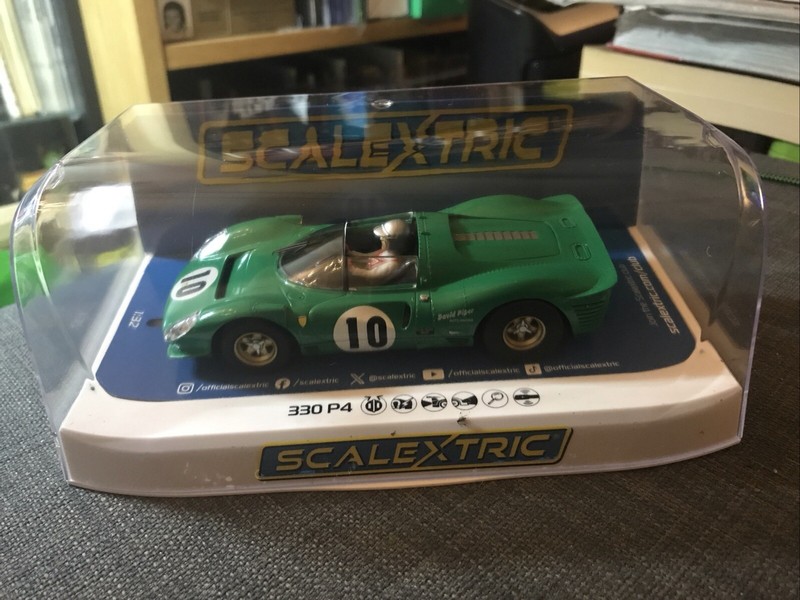 Scalextric C4491 330 P4 - Green - David Piper