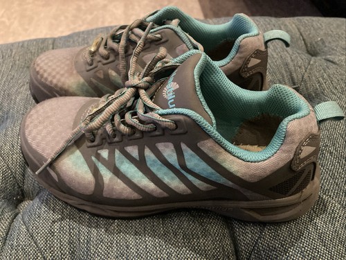 Nautilus Size 6 Women's Reinforced Toe Sneakers Gray & Blue