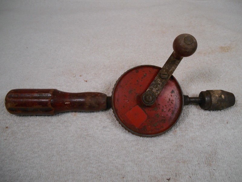 Vintage Millers Falls Tool Co. No. 2500A Eggbeater Bit Brace