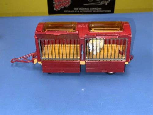 CORGI MAJOR TOYS , CHIPPERFIELDS CIRCUS ANIMAL CAGE | eBay