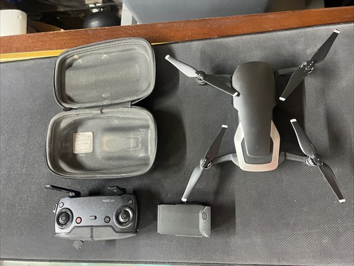 Mavic AIR FLYMORE COMBO オニキスブラック Amazon.com: DJI Mavic Air Fly More Combo Onyx 4K Drone