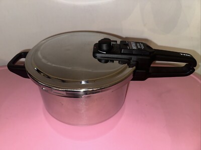 T-Fal Sensor Pressure Cooker 4.5L  Stainless Steel Brevette Made in France NEW!