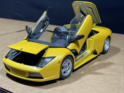 ミニカー 1/18 Maisto Lanborghini Murcielago jada 1/18 Maisto Lamborghini Murcielago Roadster LP640 (Yellow