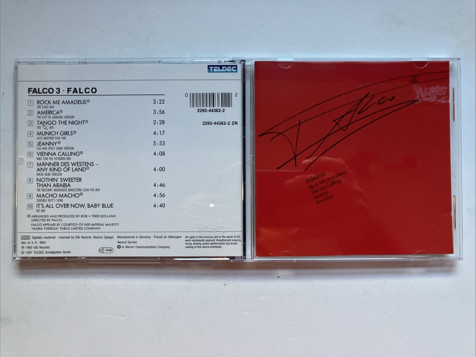 ファルコ　FALCO　ロック・ミー・アマデウス　貴重 リミックス集 CD ファルコ FALCO ロック・ミー・アマデウス 貴重 リミックス集 CD