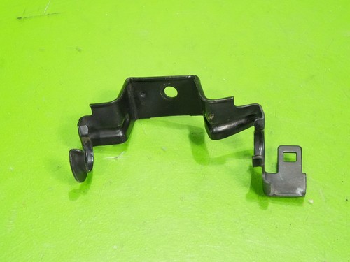 90-93 Integra OEM brake booster - intake manifold vacuum hose line mount bracket