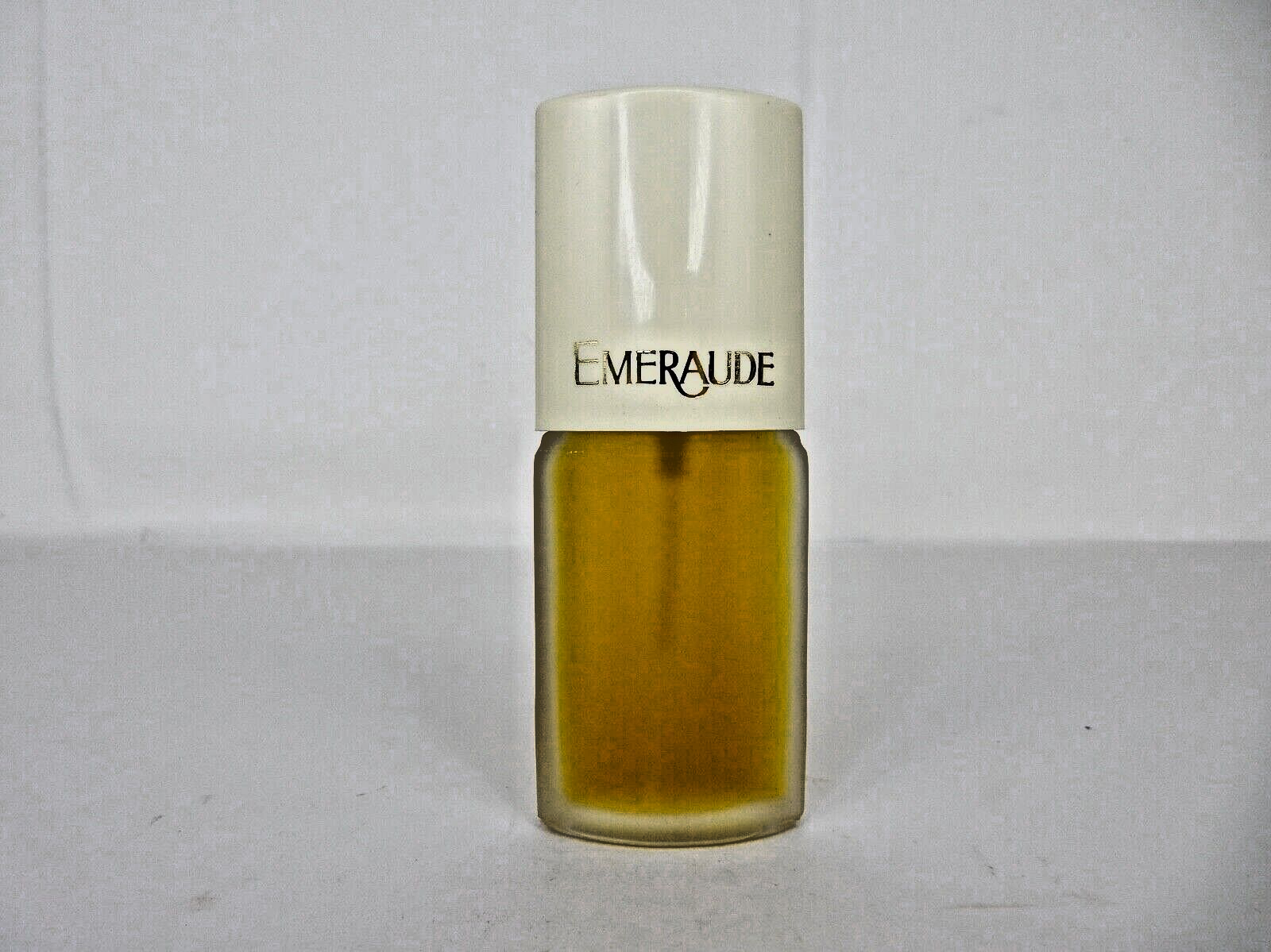 EMERAUDE BY COTY PERFUME SPRAY (WOMEN) 0.8 OZ / 23.6mL