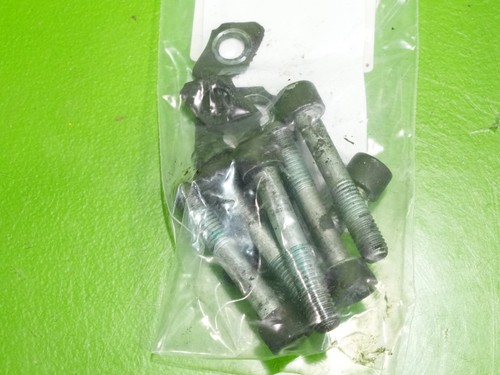00-06 Audi TT OEM middle center driveshaft mount bolts SET
