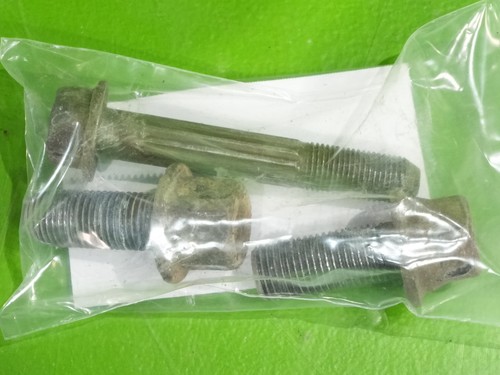 92-95 Civic OEM front lower control arm LCA mount bolts Integra