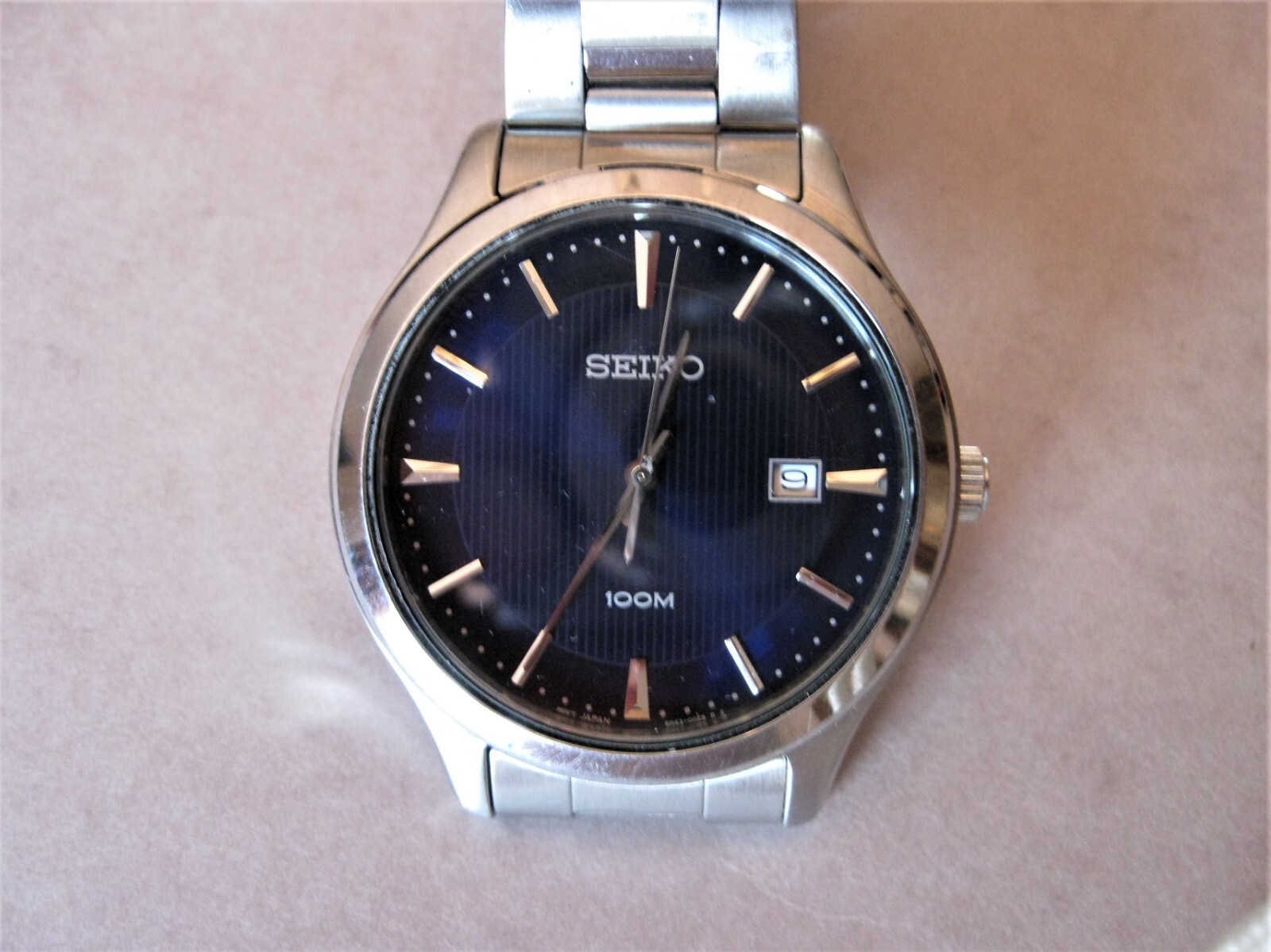 Seiko Quartz Watch with Black Dial | eBay