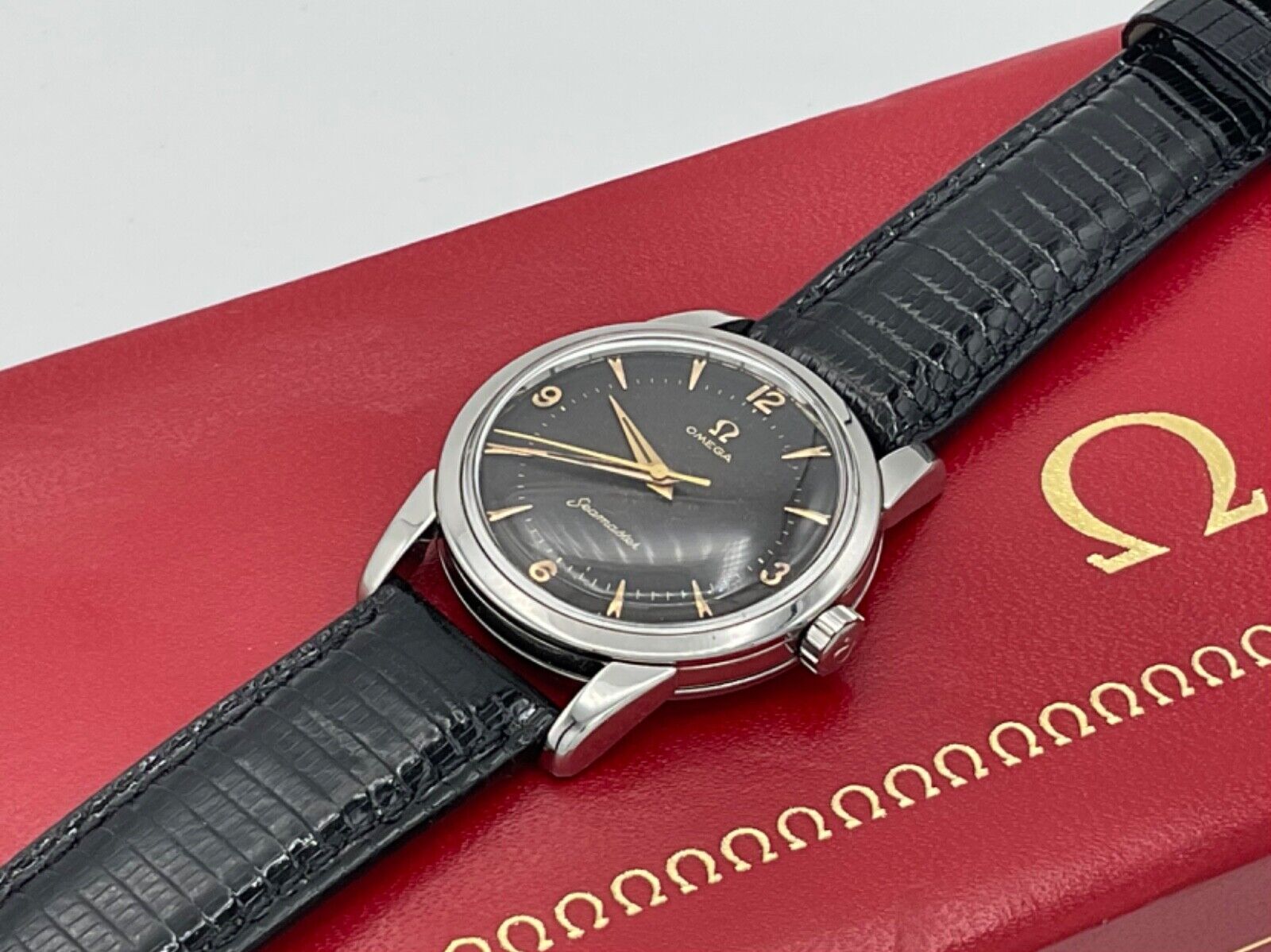 Rare 1950's Omega Seamaster Black Dial Watch ref. 2759/2761 Rare 1950's Omega Seamaster Black Dial Watch ref. 2759/2761