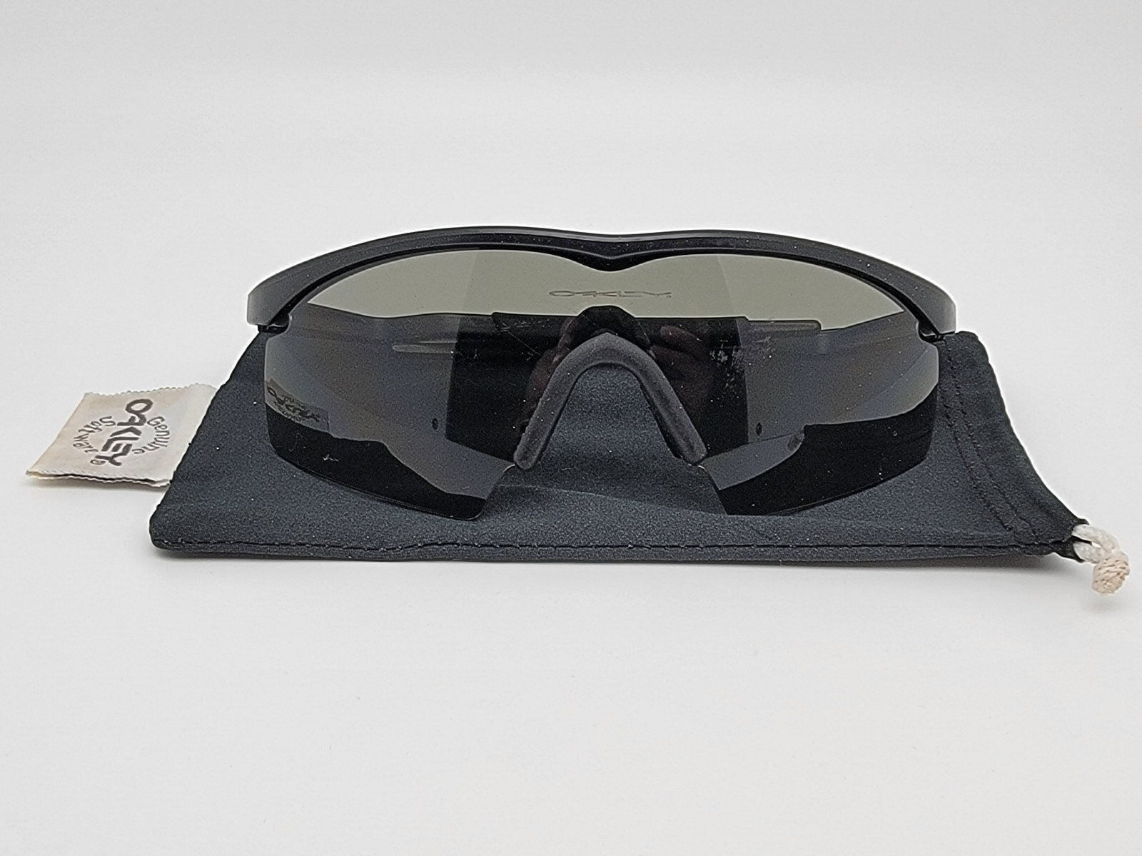 Oakley ブラック ヘルメット Mサイズ Oakley ブラック ヘルメット Mサイズ オークリーサイクリング