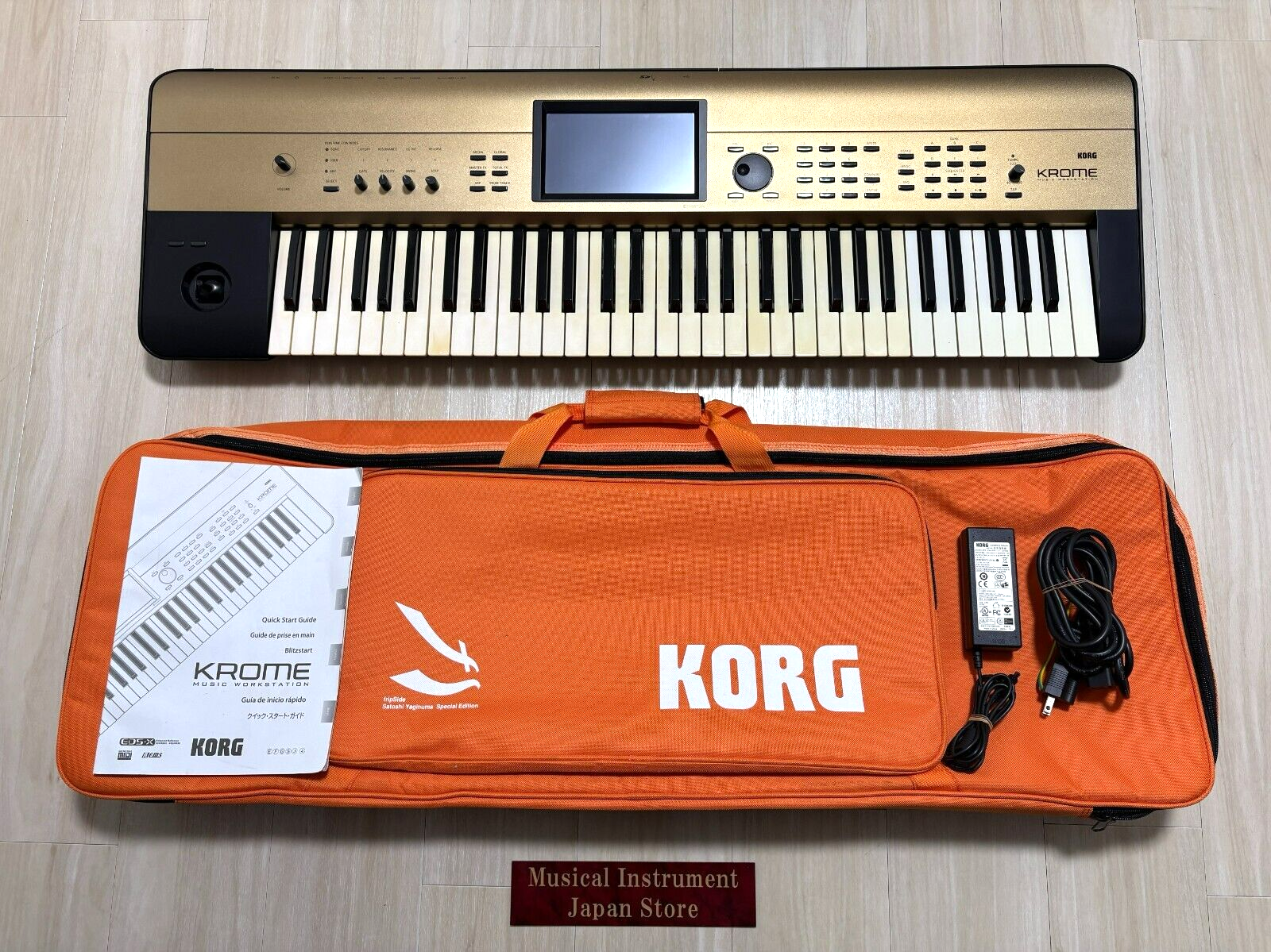 Korg Krome-61-GD Gold Keyboard Synthesizer with Soft Case Korg Krome-61-GD Gold Keyboard Synthesizer with Soft Case