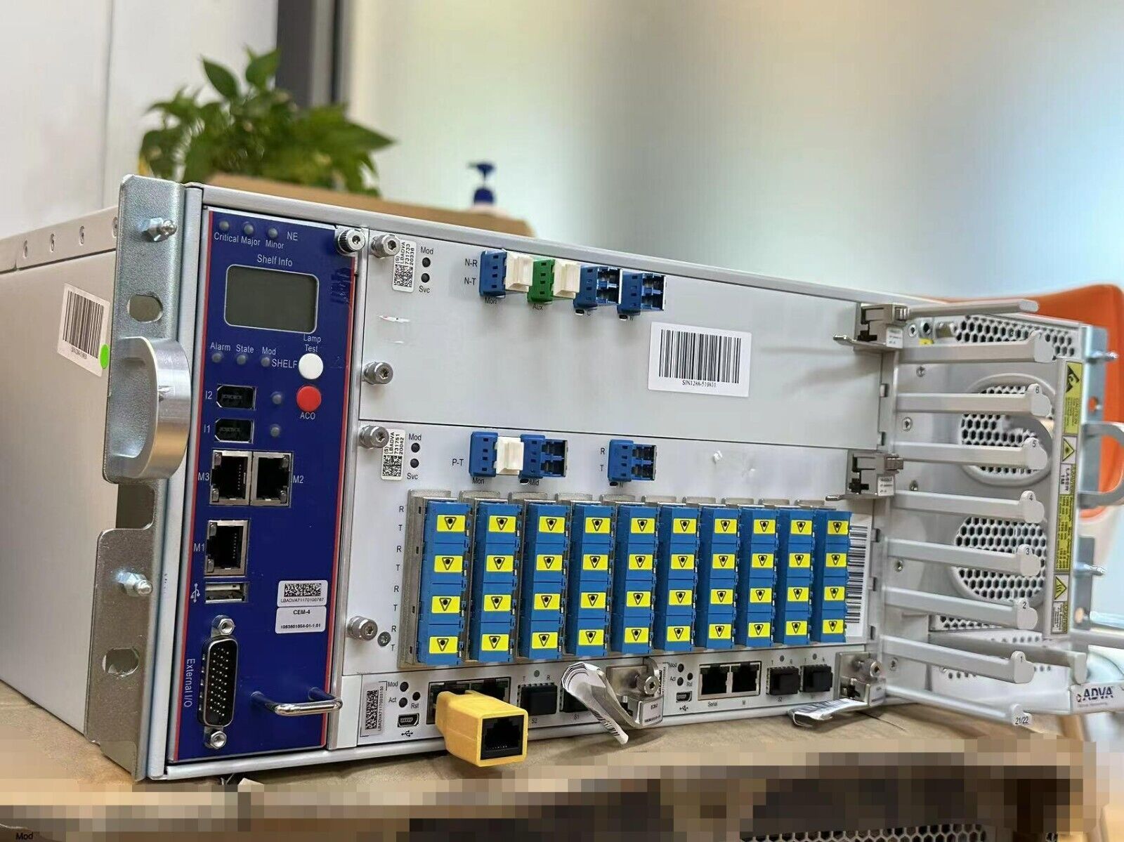 ADVA FSP 3000 C-4R Cloud Connect AM-S23L-TD FD-40D24L-TD ADVA FSP 3000 C-4R Cloud Connect AM-S23L-TD FD-40D24L-TD