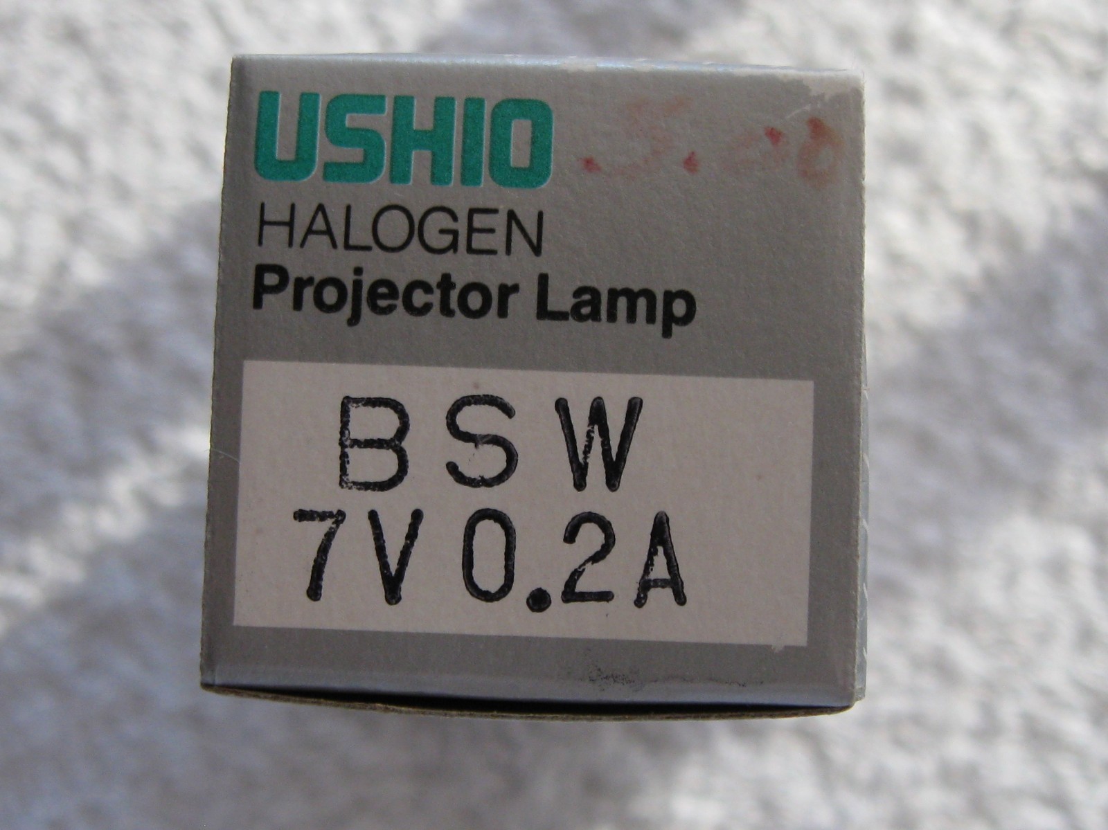 NOS USHIO halogen projector lamp, bulb, BSW 7V 0.2A