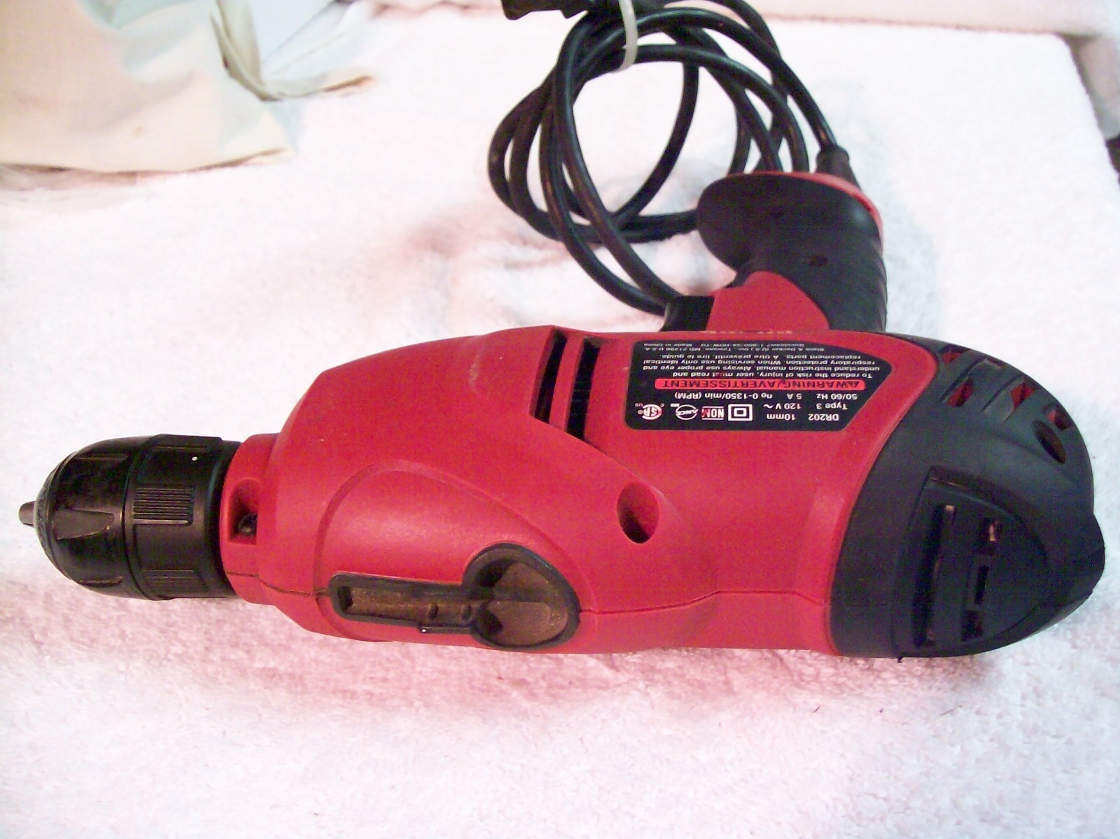 BLACK& DECKER KEYLESS CHUCK 120V 3/8