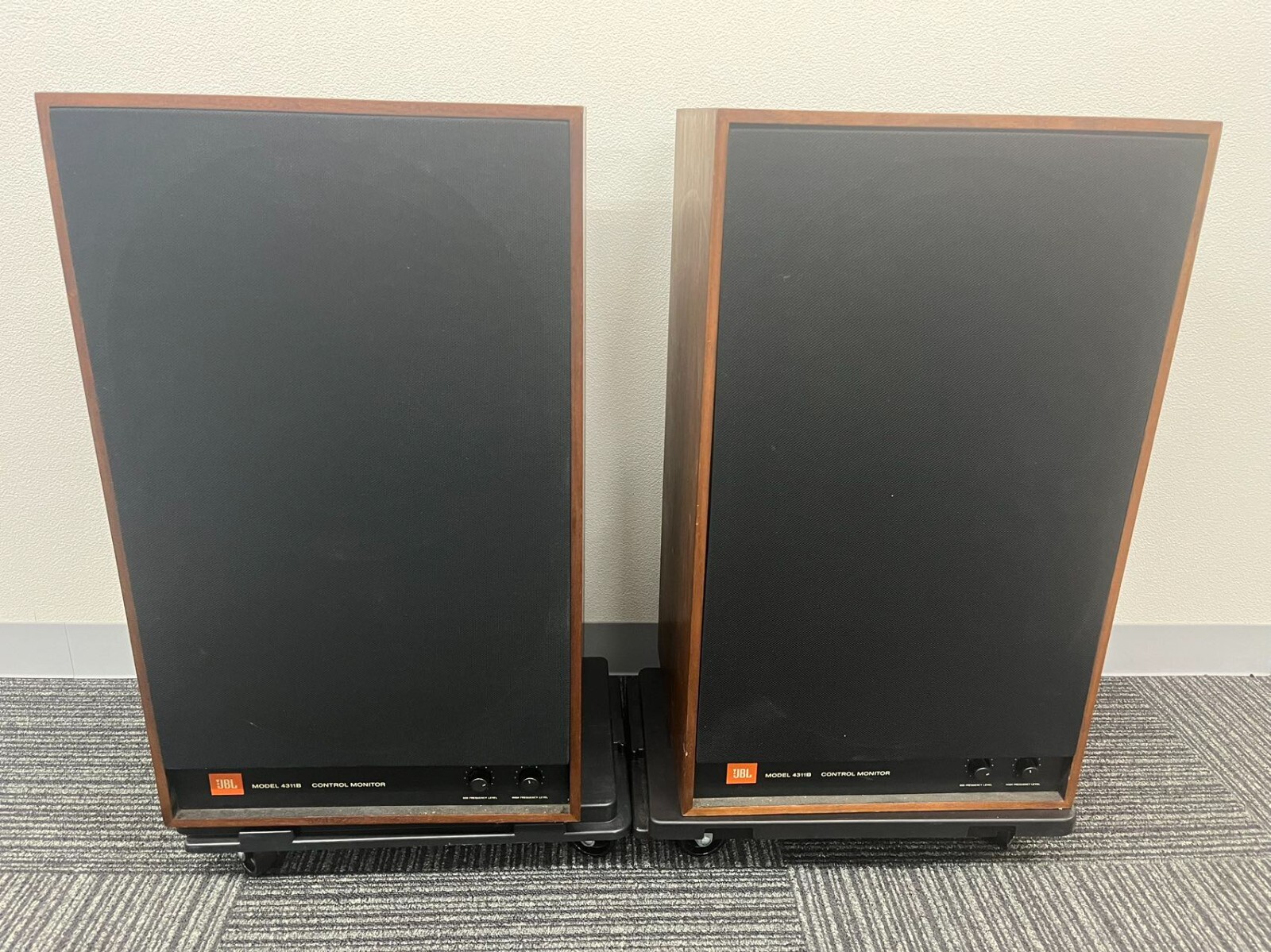 JBL Control Monitor 4311B Vintage Speakers - Pair | eBay JBL Control Monitor 4311B Vintage Speakers - Pair | eBay