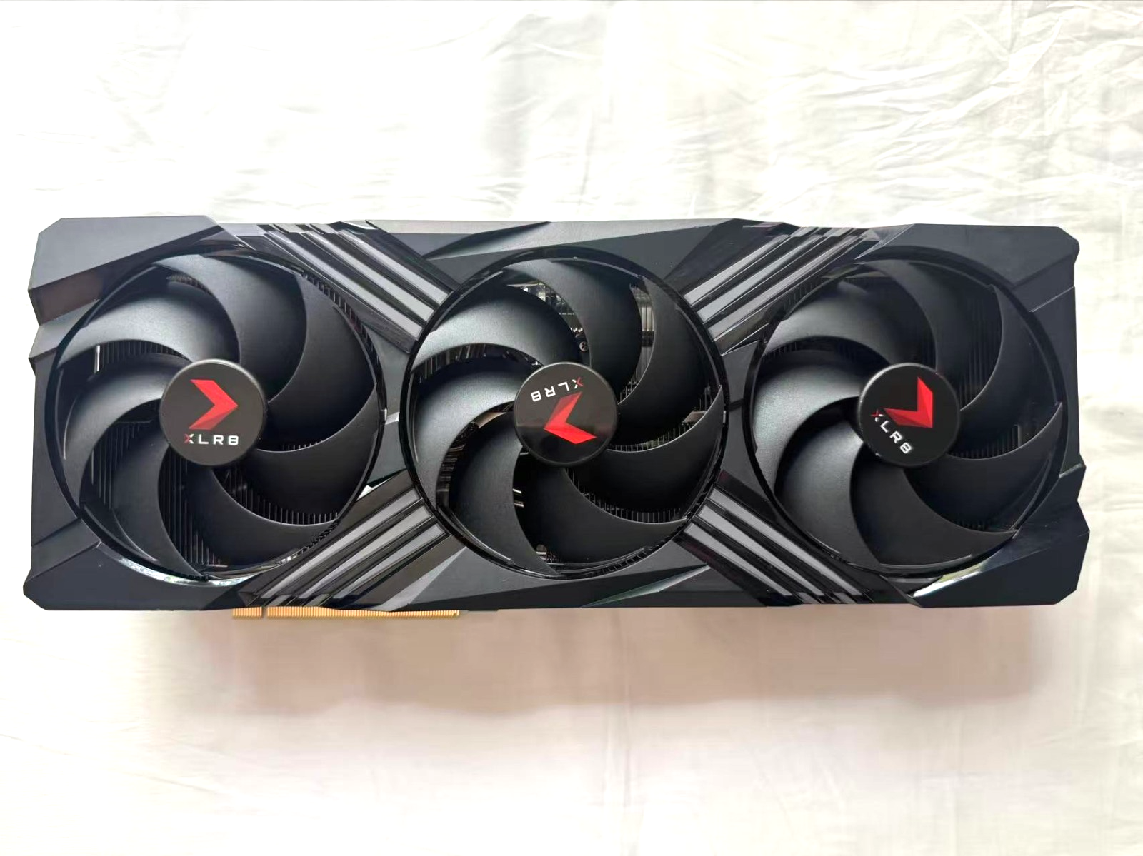 PNY XLR8 4070 Ti Super 16gb GDDR6X PARTS ONLY / NO DISPLAY