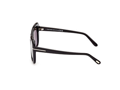 Pre-owned Tom Ford Sunglasses Ft1008 Maeve 01b Black Smoke Woman In Gray