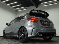 2015 Mercedes-Benz A Class 2.1 A200d AMG Line (Premium) 7G-DCT Euro 6 (s/s) 5dr 