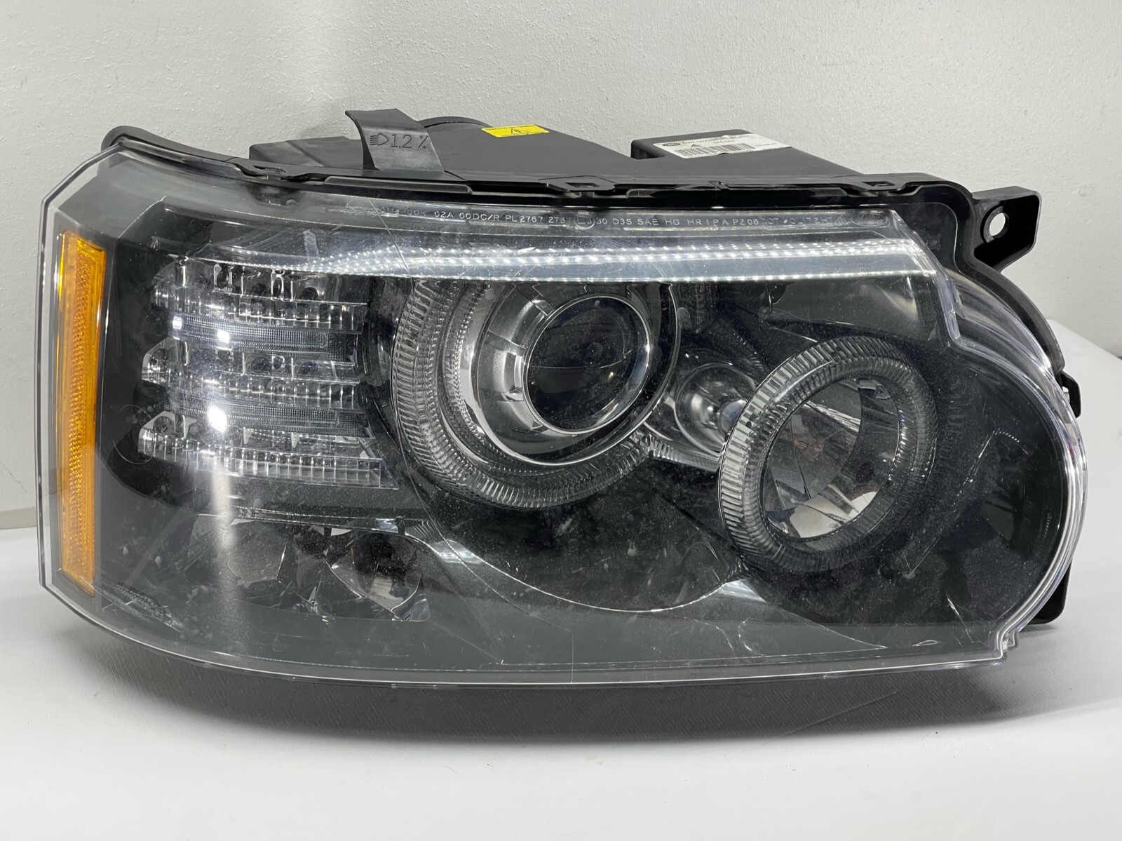 DAMAGED 10-11 RANGE ROVER L322 Right Passenger HID Xenon