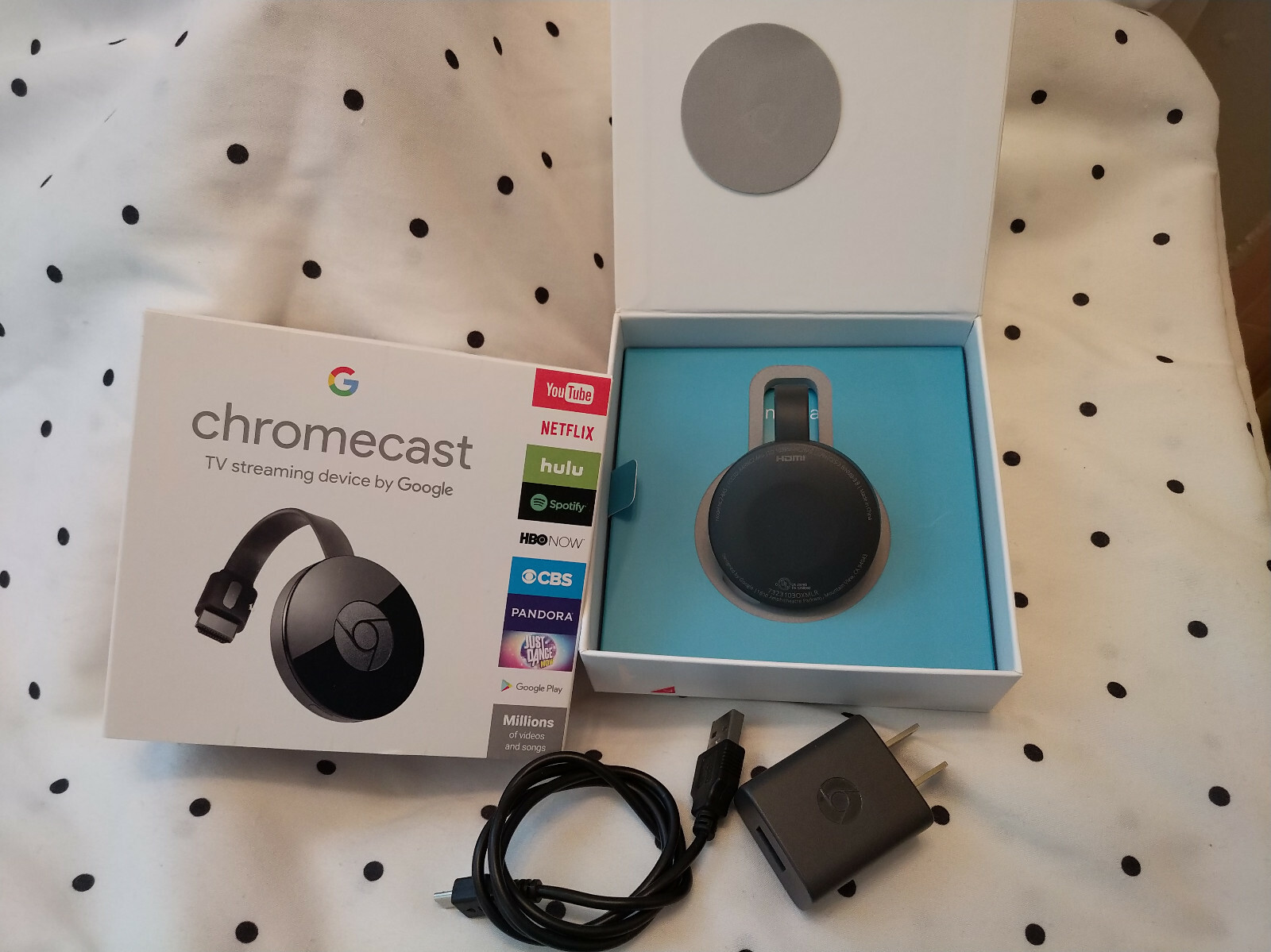 【新品未使用】Google Chrome cast Google Chromecast (2nd Generation) HD Media Streamer - Black