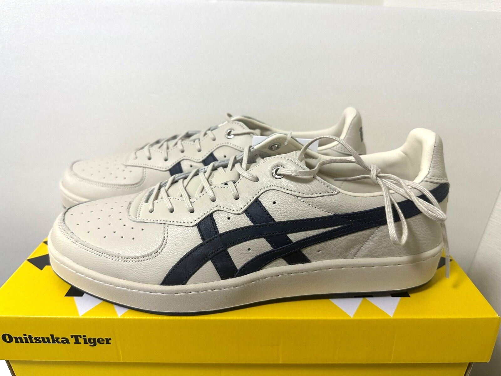靴 onitsuka tiger gsm 24.0 Asics Onitsuka Tiger GSM for Sale - Shop Men's Sneakers - eBay