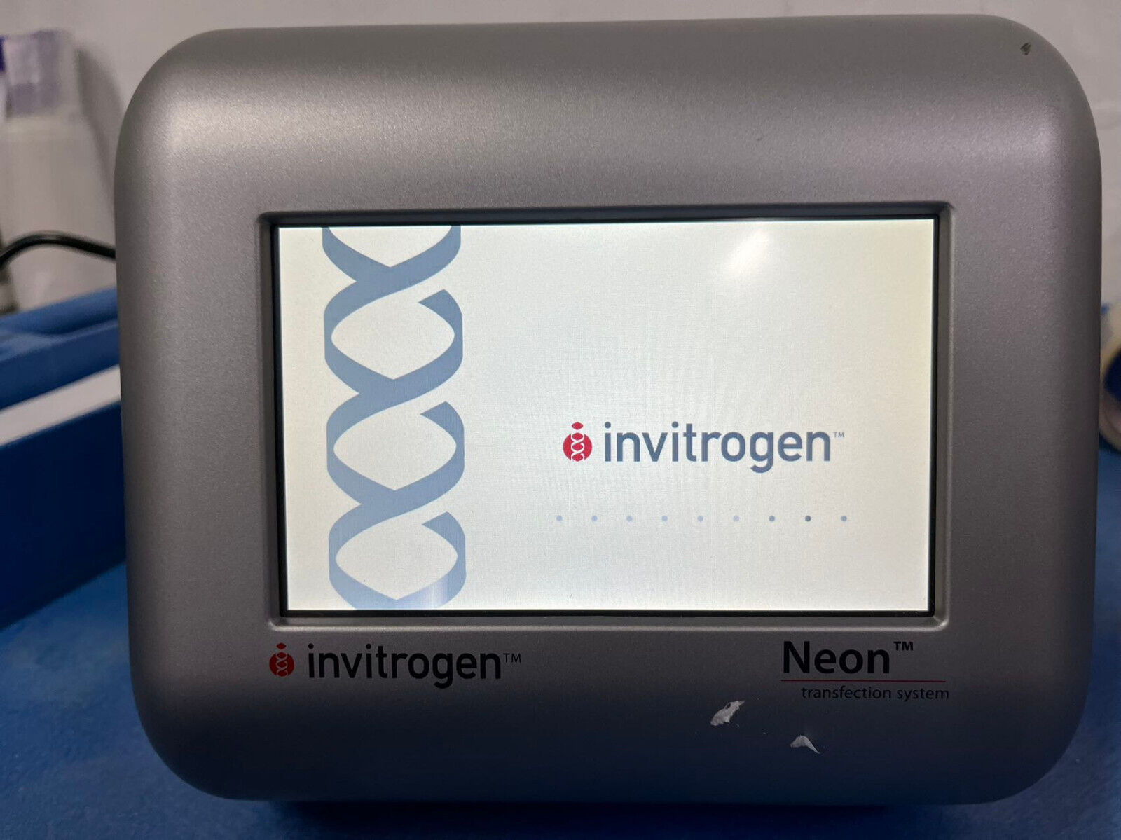 Thermo Scientific Invitrogen Neon Transfection System Thermo Scientific Invitrogen Neon Transfection System