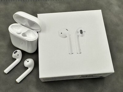 Apple Earphones 2nd Generation Pods with Charging Case - Genuine Full Set USA