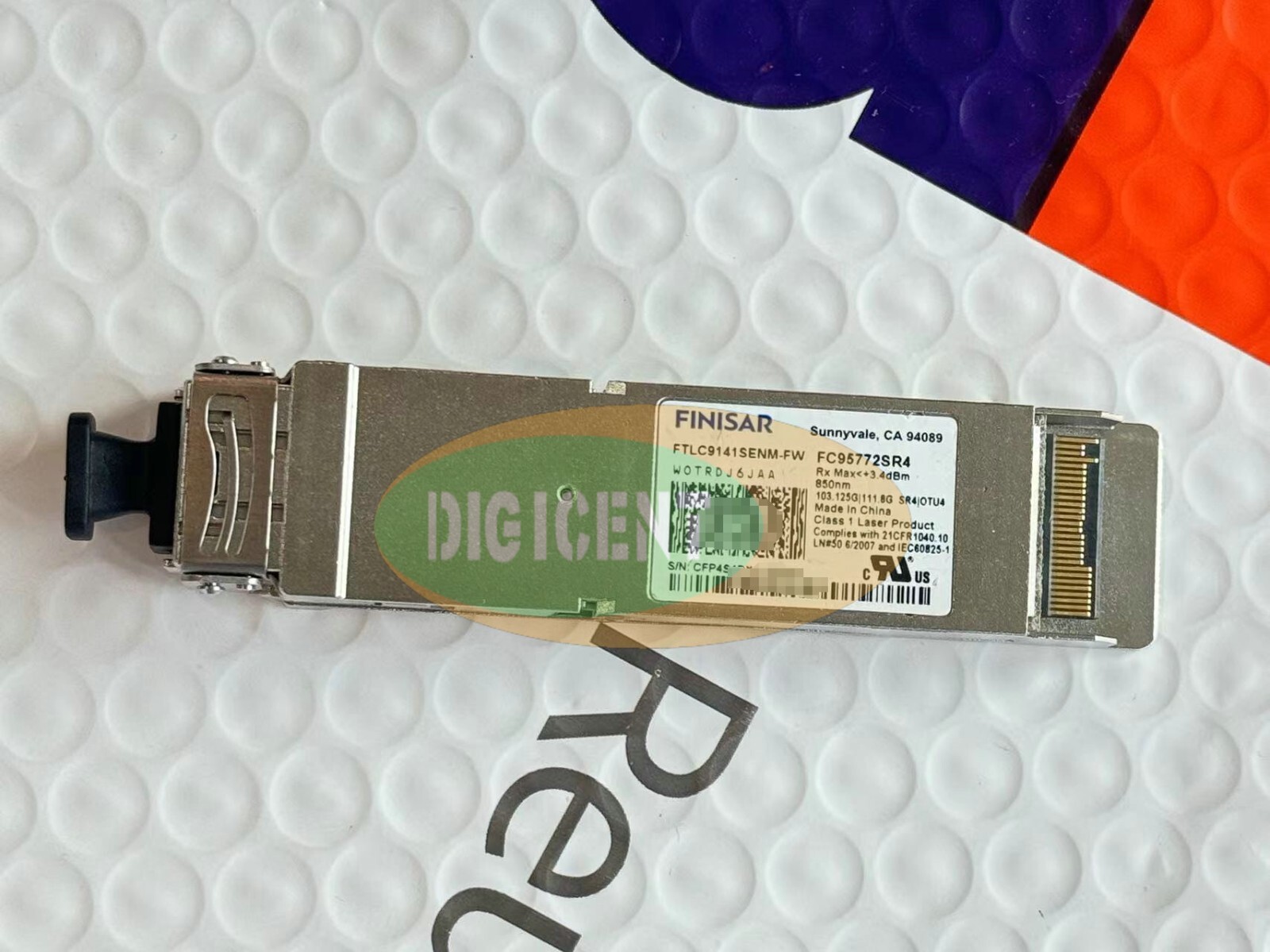 Fujitsu FC95772SR4 100GBASE-SR4/OTU4 Dual Rate CFP4 Finisar