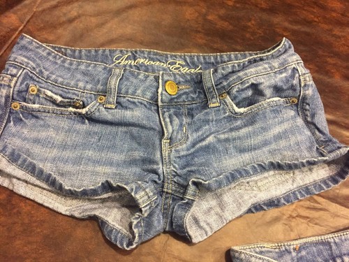 Lot Of 2 Pair Of Junior Jean Shorts, American Eagle And Aero Size 0 & 3/4